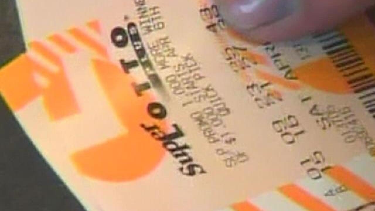 superlotto plus past winning numbers