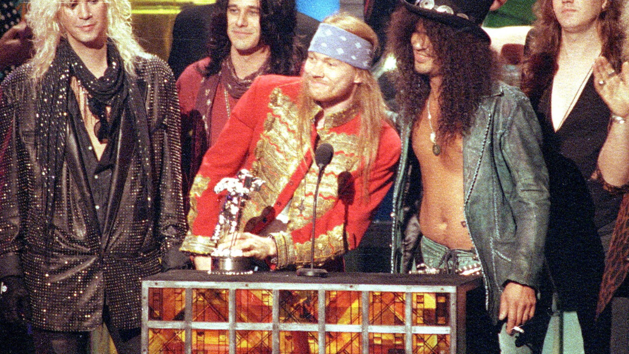 ROSE SLASH REED SORUM
