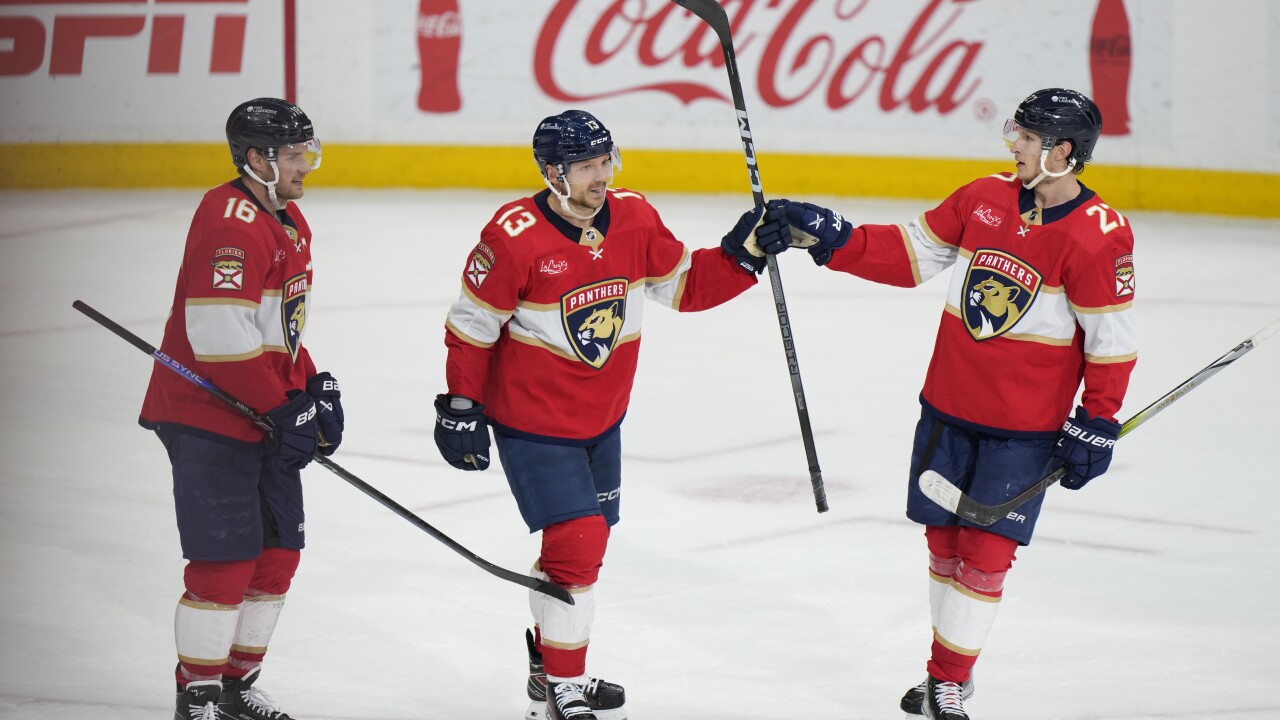 It's all-Florida battle when Panthers face Lightning in Round 1