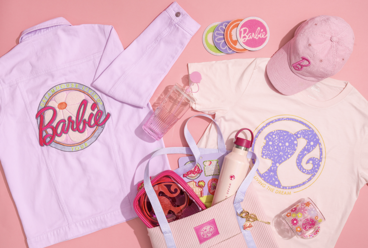 Barbie Truck Dreamhouse Living merch