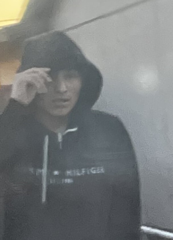 23-3986 Suspect 2 pic.jpg