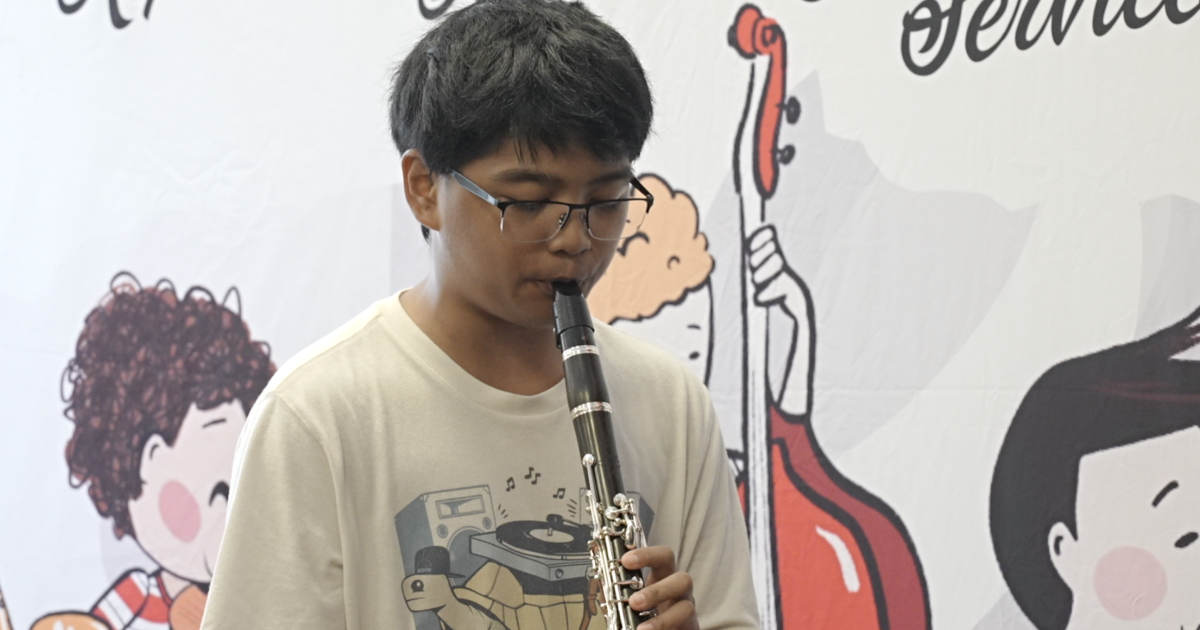 More than a clarinet: A gift of hope for Delano teen