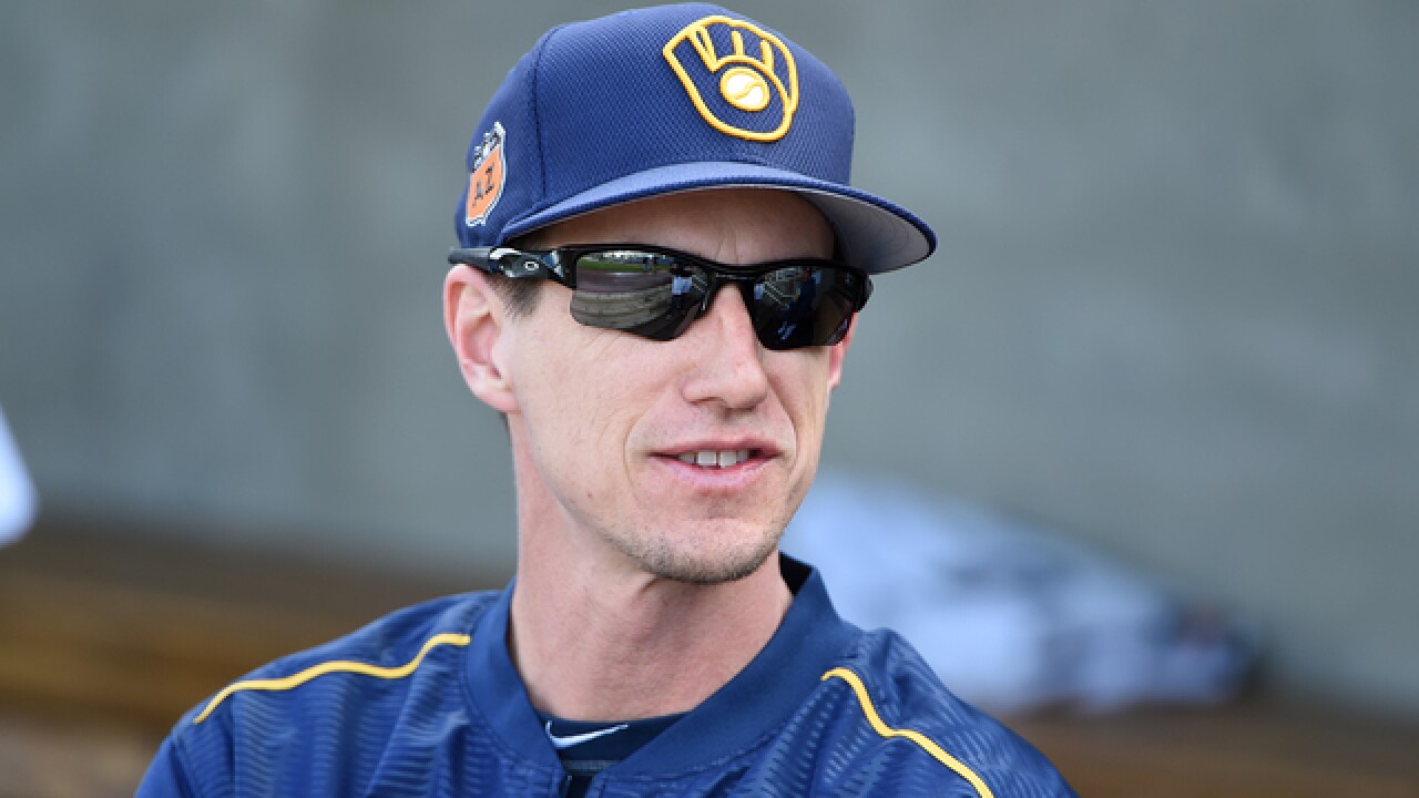 Craig Counsell pulls starter Wade Miley after one batter