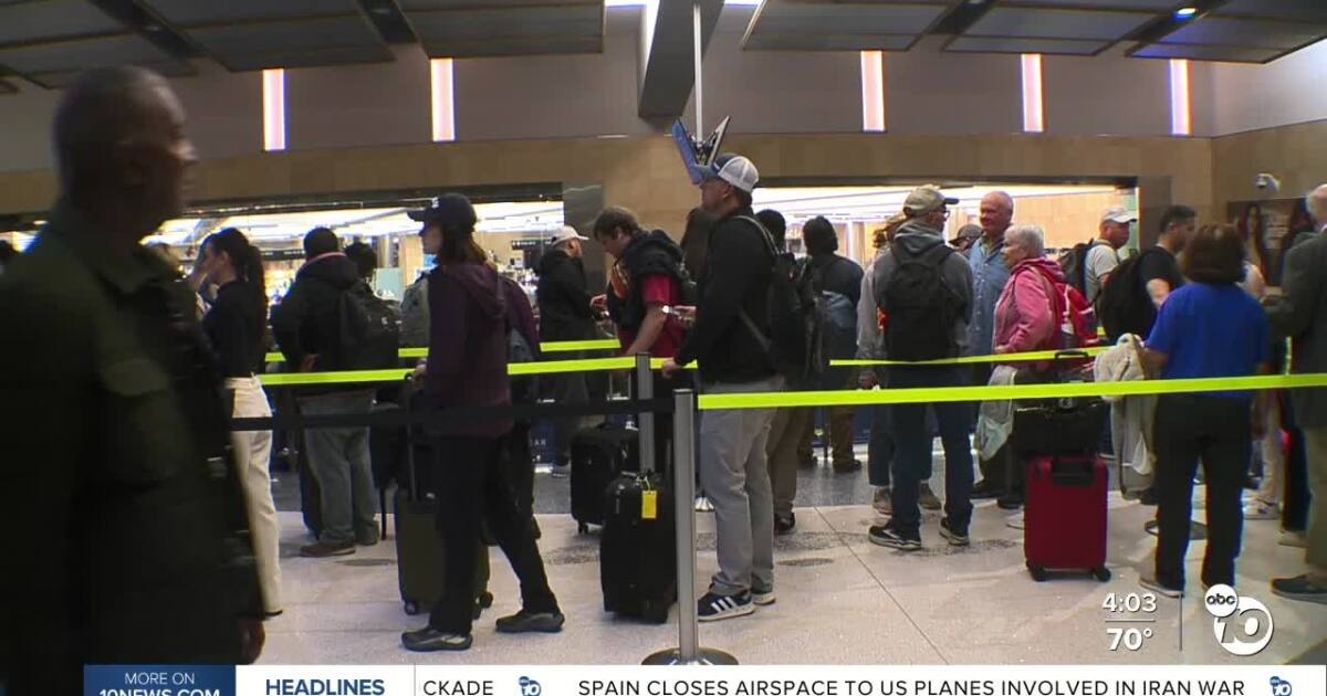 Lines ebb & flow at San Diego International as TSA employees expect ...