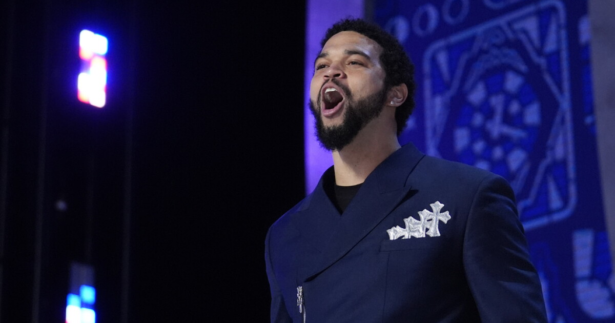Caleb Williams goes to the Chicago Bears at No. 1