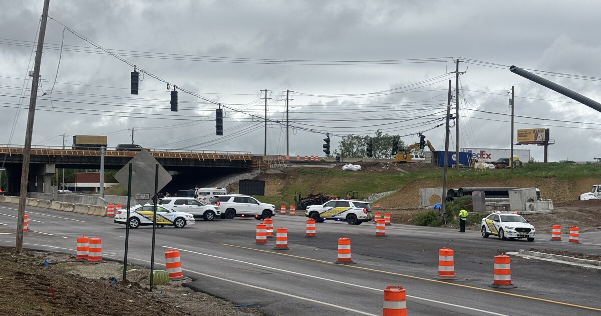 Leestown Road reopens after reported gas leak caused delays