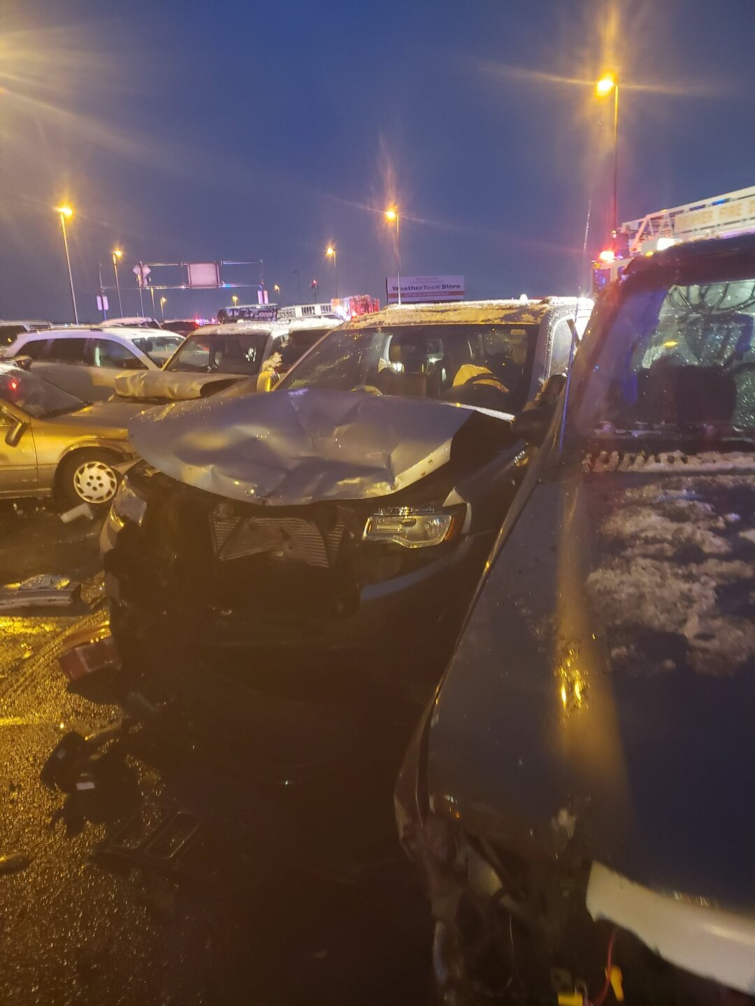 car crash on w 6th at kalamath nov 4 2022