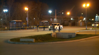 Teen in critical condition after being shot in South Salt Lake, police search for suspects