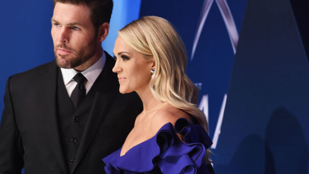 Photos: From the red carpet of the CMA Awards