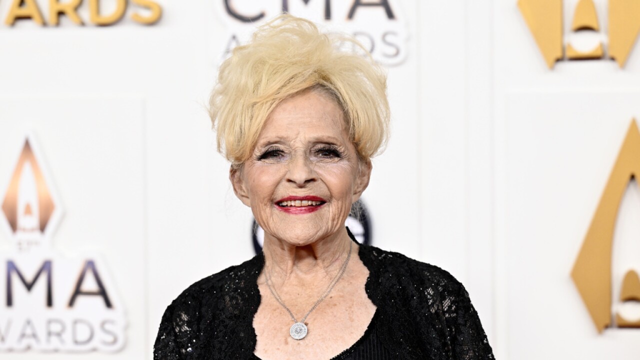 AI recreates Brenda Lee’s hit 1958 Christmas song into Spanish