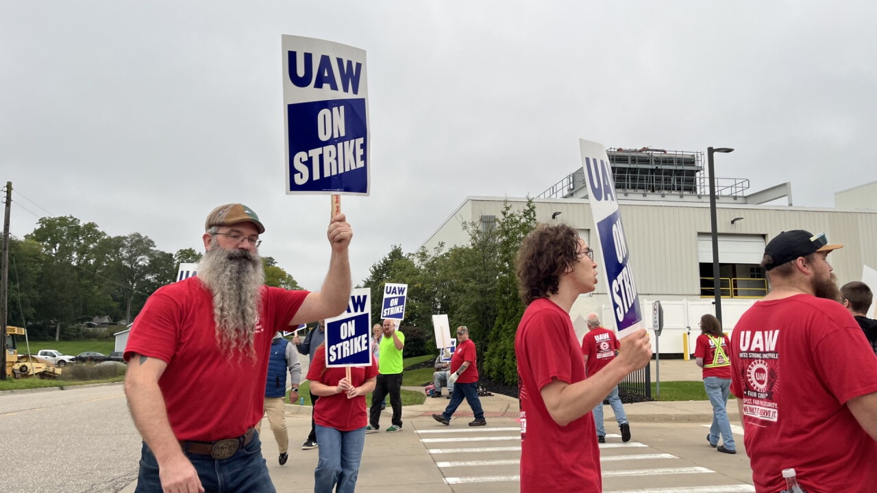 uaw 1.jfif