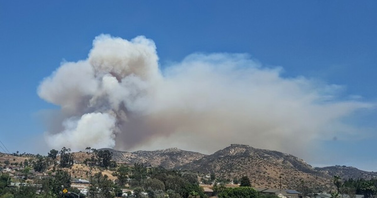 Gallery: 10News viewers capture Jennings Fire in Lakeside