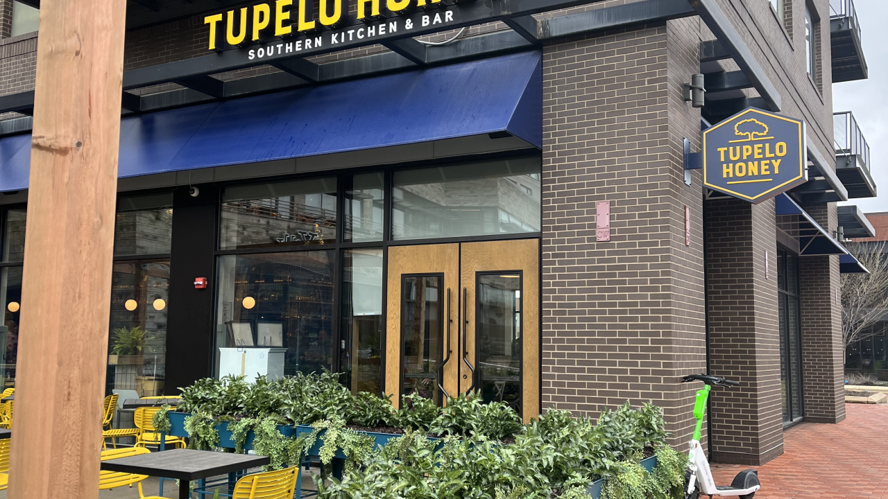 Tupelo Honey Southern Kitchen & Bar opening first location in Indy