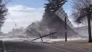 Powerful winds are causing trouble in Great Falls and across the region, including roof damage, downed trees, and power outages.