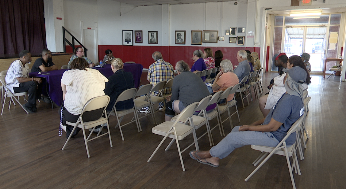 Calvert ISD considers returning to five-day school week amid concerns over student progress