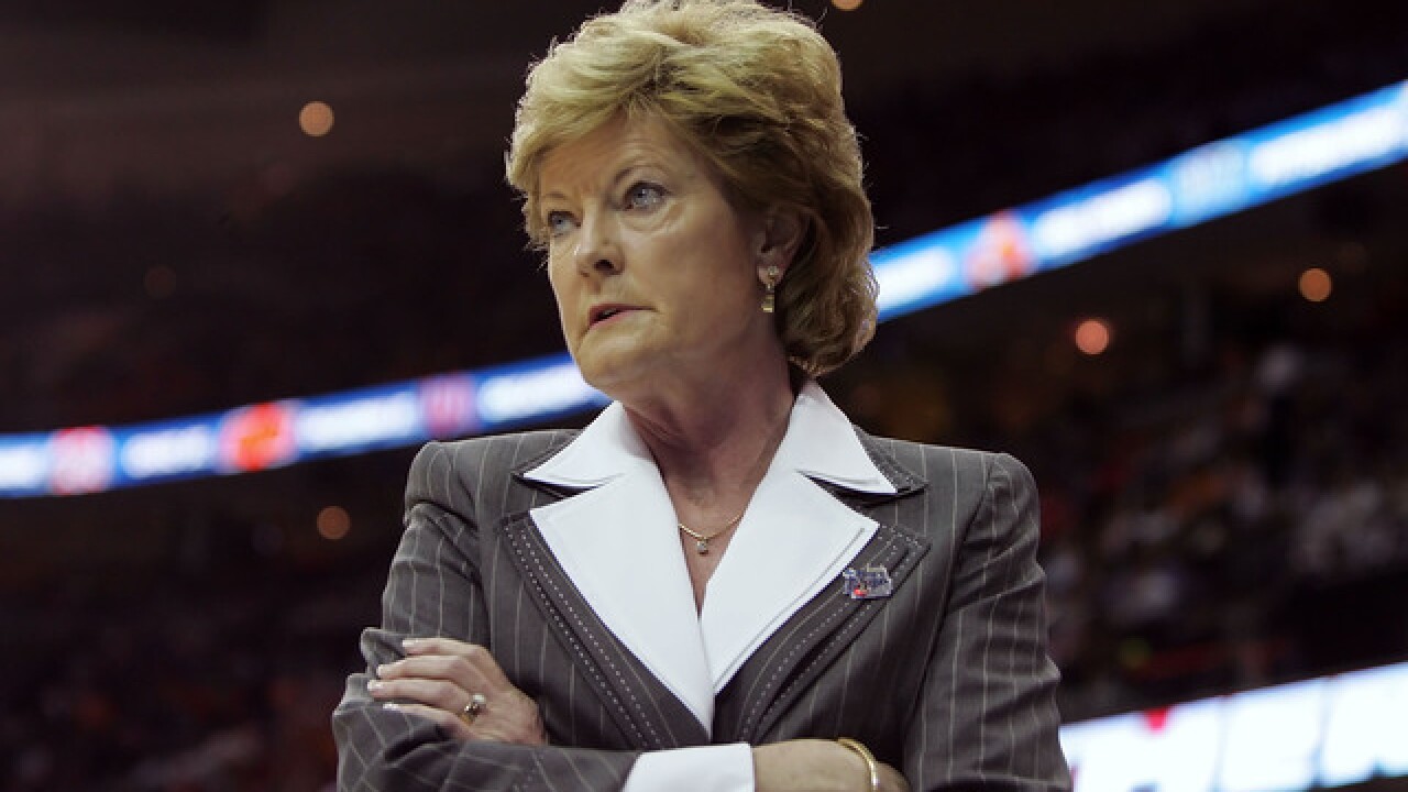 Pat Summit's legendary career, in photos