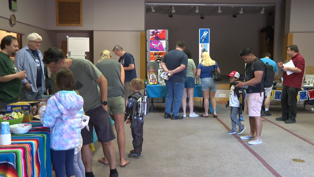 COMIX FAIR.png