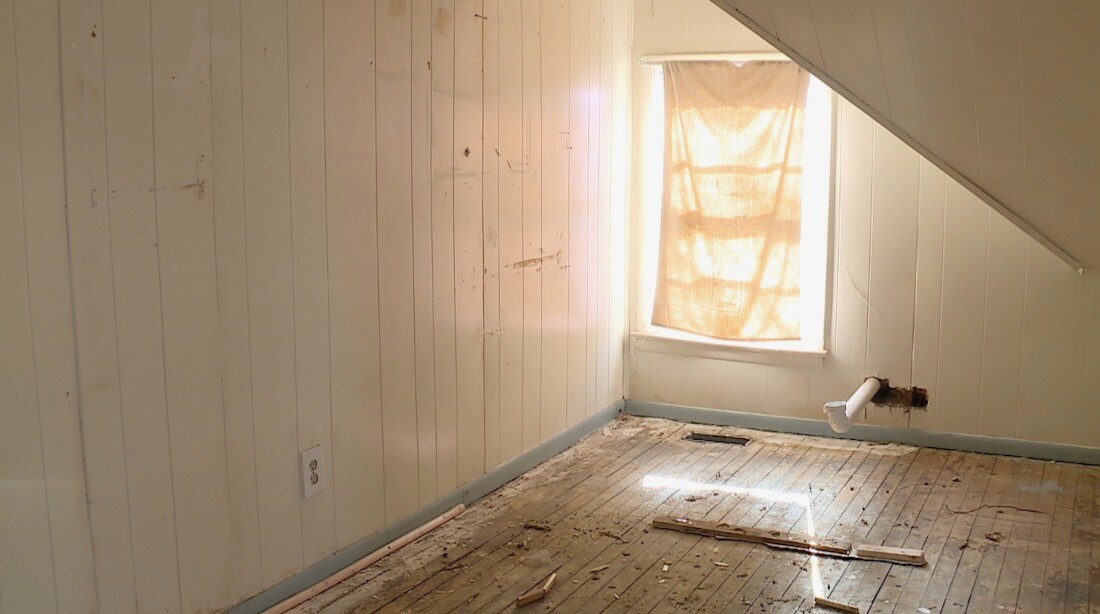 empty room in house.jpeg