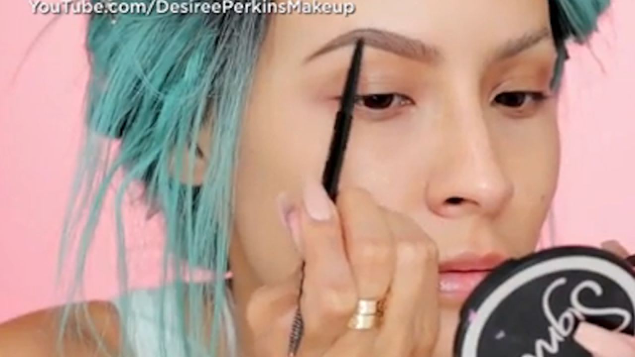 Mind-blowing melting skull makeup tutorial