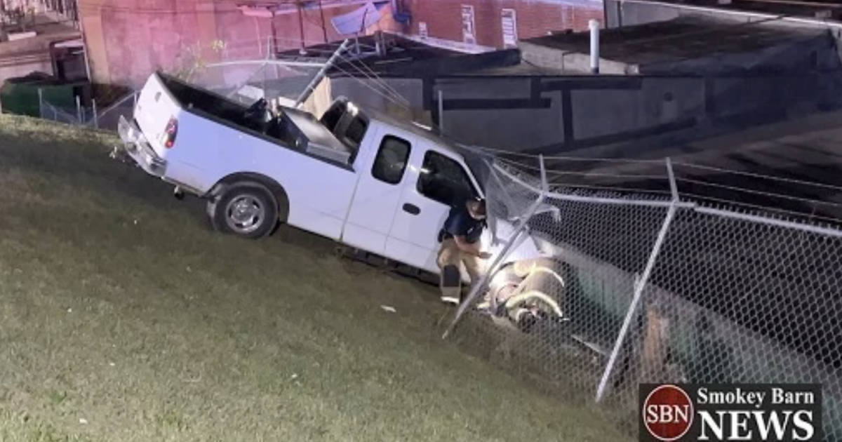 Pickup truck crashes into Springfield grocery store, driver taken into ...