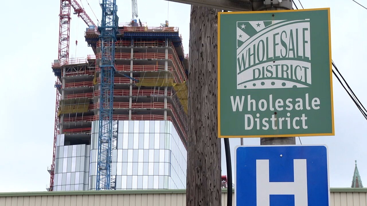 indy skyline construction 1.jpg