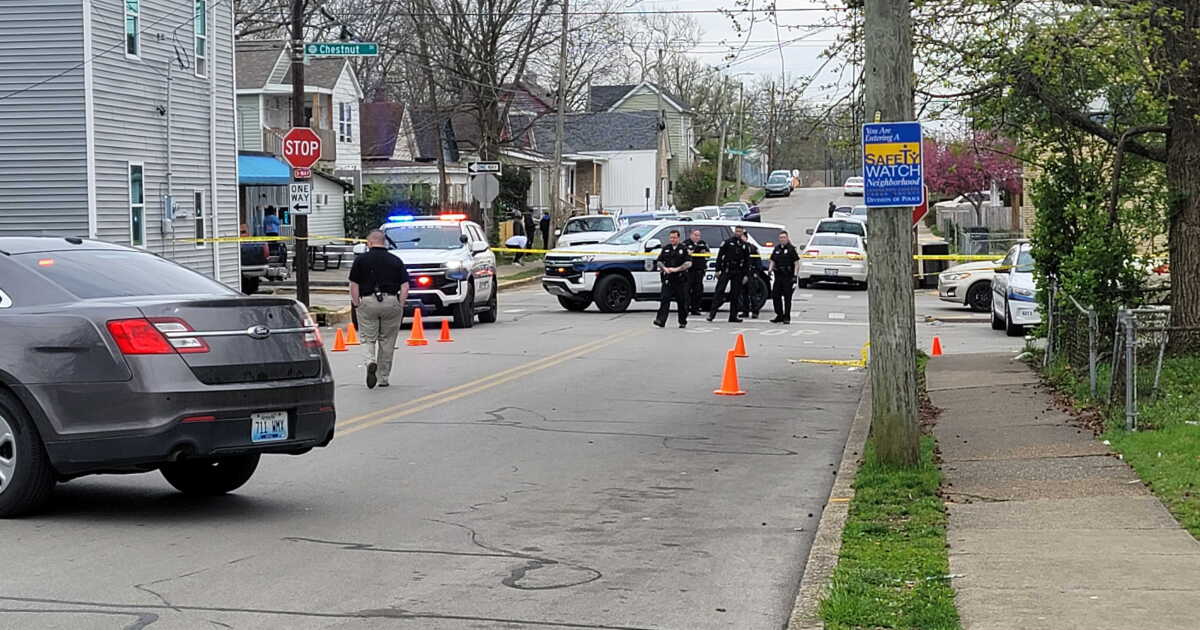 Man hurt in shooting near downtown Lexington