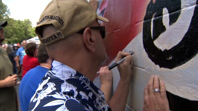 veteran mural