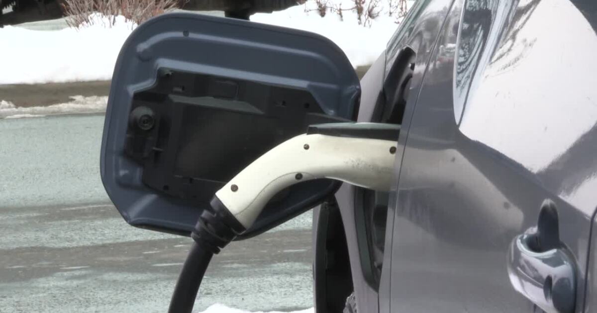 Cold weather impacting EV battery life