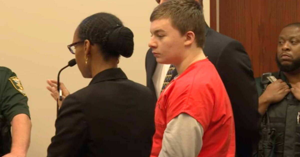 Florida teen pleads guilty to fatally stabbing classmate 114 times