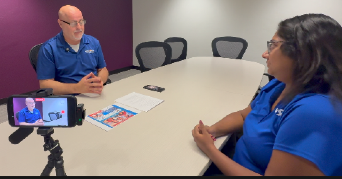 Sierra Vista hiring fair connects teens with tools, practice for finding jobs