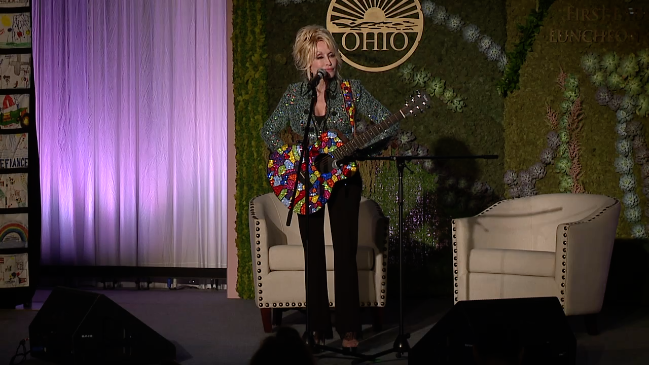 Dolly Parton Ohio