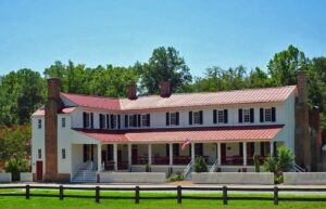 Hanover Tavern front.jpg