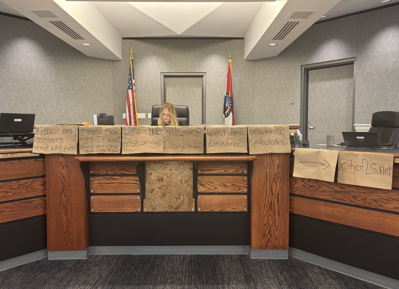 Lee's Summit Court Room