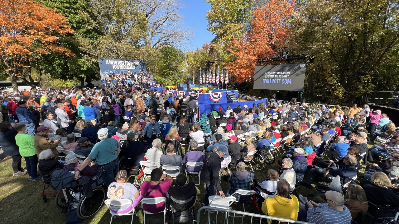 KAMALA HARRIS RALLY IN RIVERSIDE PARK