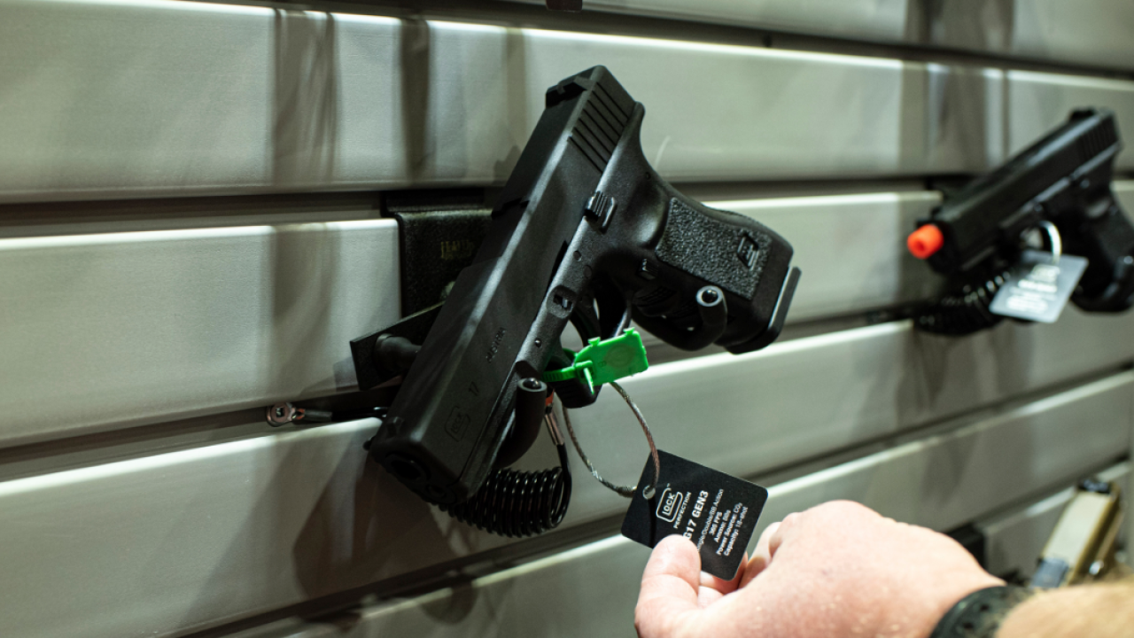 Dick's Sporting Goods will stop selling guns at 440 more stores