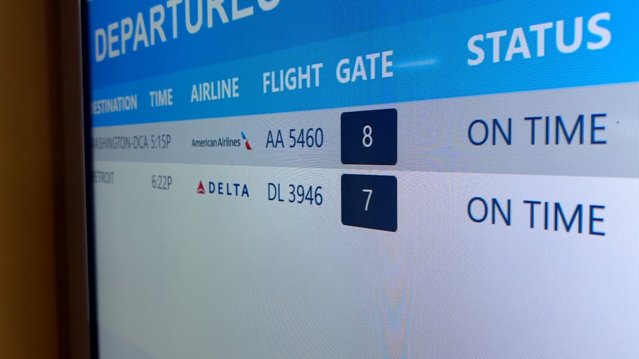 Flight on time at Capitol Region International Airport