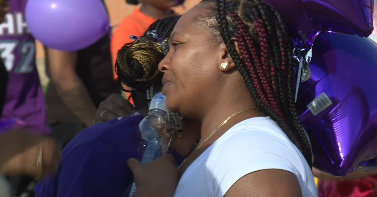 Hundreds gather to honor Richmond teen killed in shooting