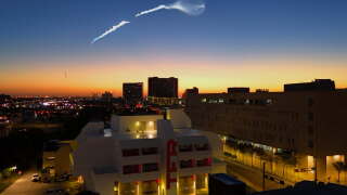 'Space Jellyfish' from SpaceX launch seen across Tampa Bay area