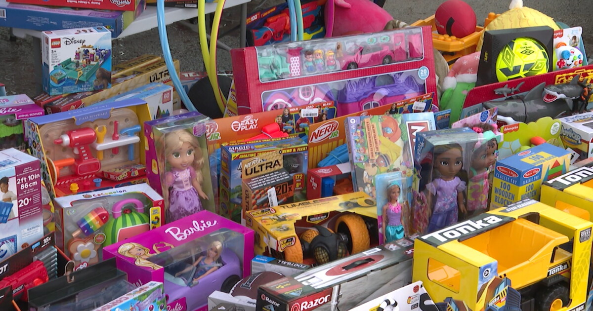 Children's Resource Network preps for annual toy distribution - Vimarsana News