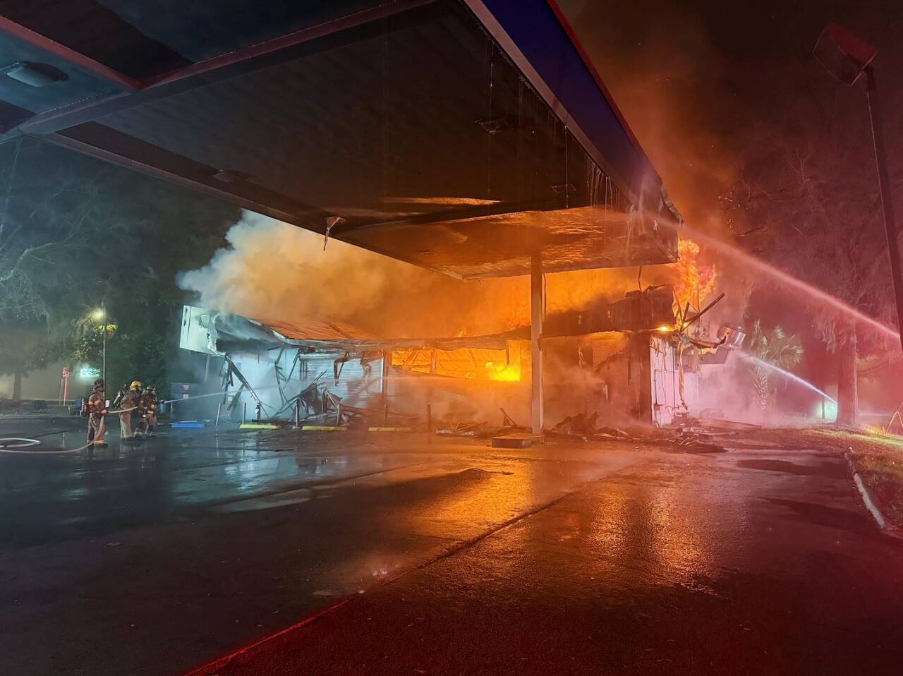 marathon fire4 3_08_26.jpg