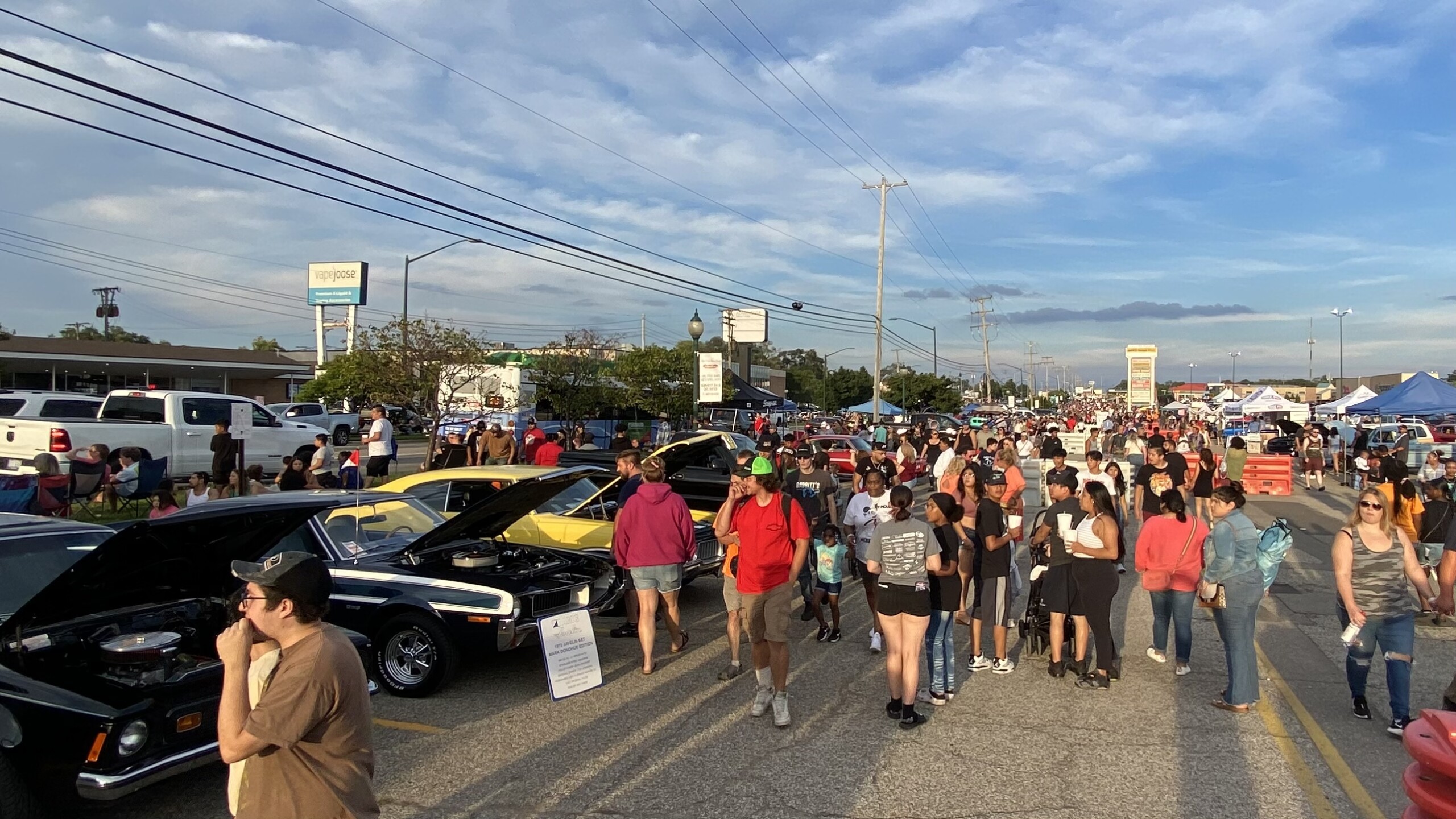 28th Street Metro Cruise Draws In Hundreds Of Thousands From Around The US 28th-street-metro-cruise-draws-in-hundreds-of-thousands-from-around-the-us