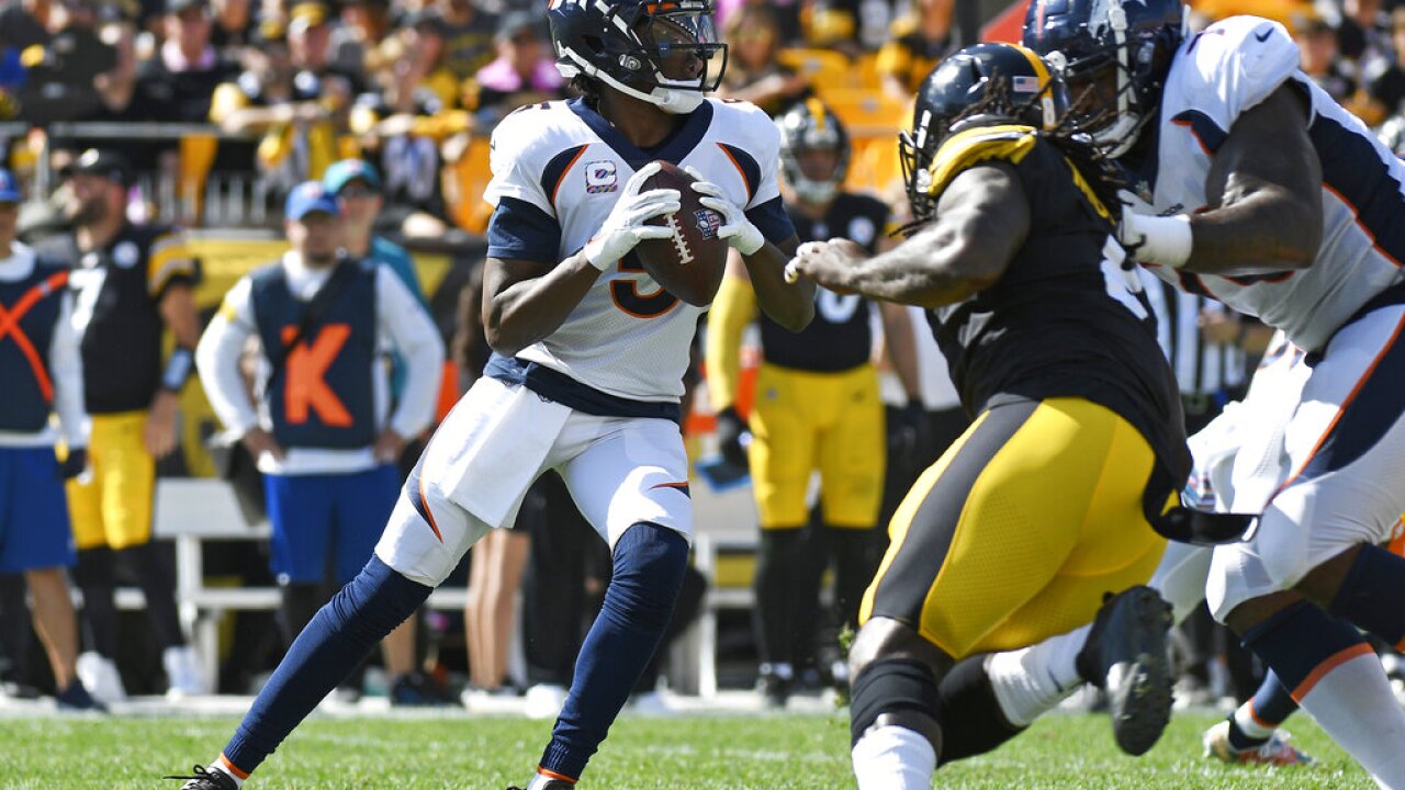 Roethlisberger throws 2 TDs, Steelers top Broncos 27-19