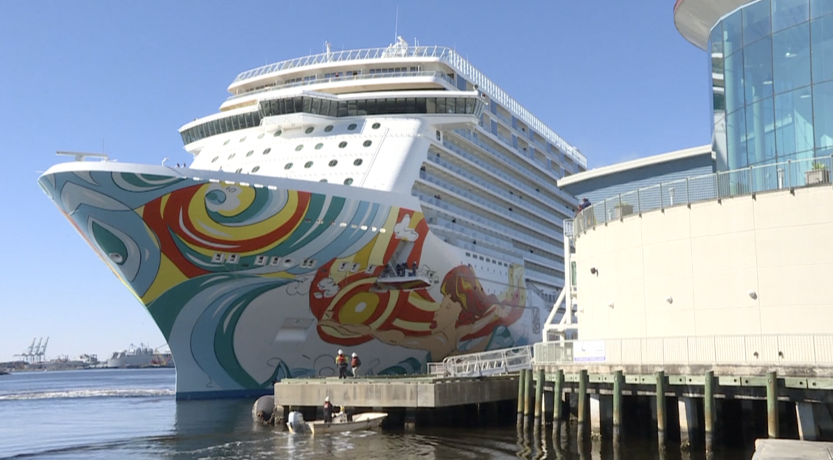 Norwegian Gateway in Norfolk February 2022