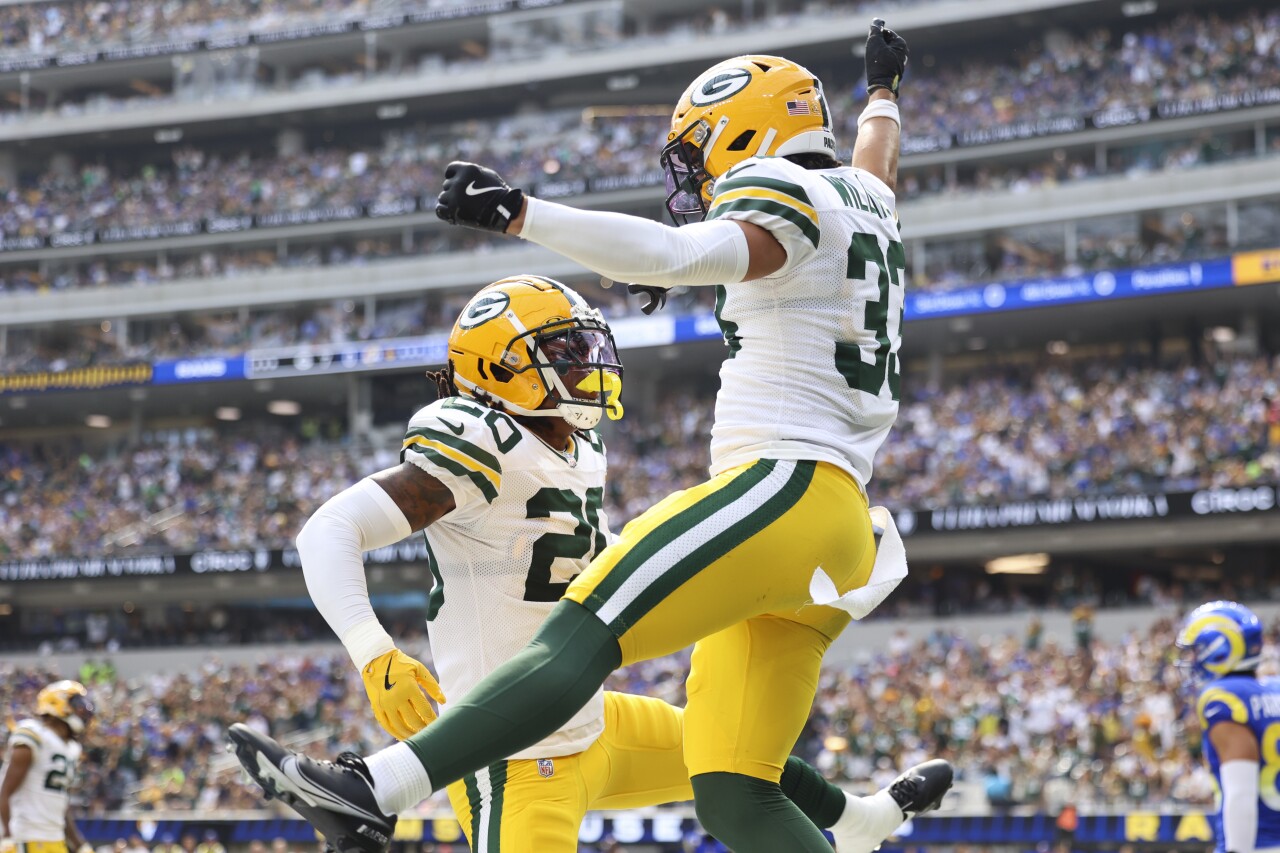 Packers Rams Football