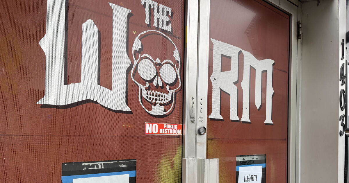 'Sorry friends, no más': Kansas City's Drunken Worm announces permanent closure - Vimarsana News