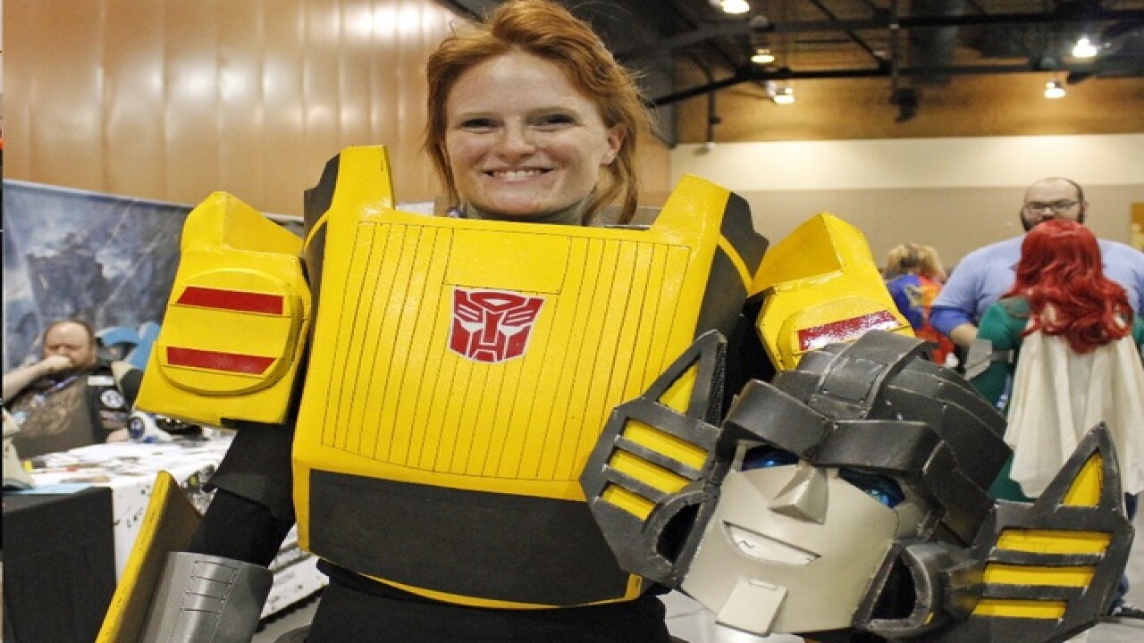 Phoenix Fan Fest: See some of the top costumes