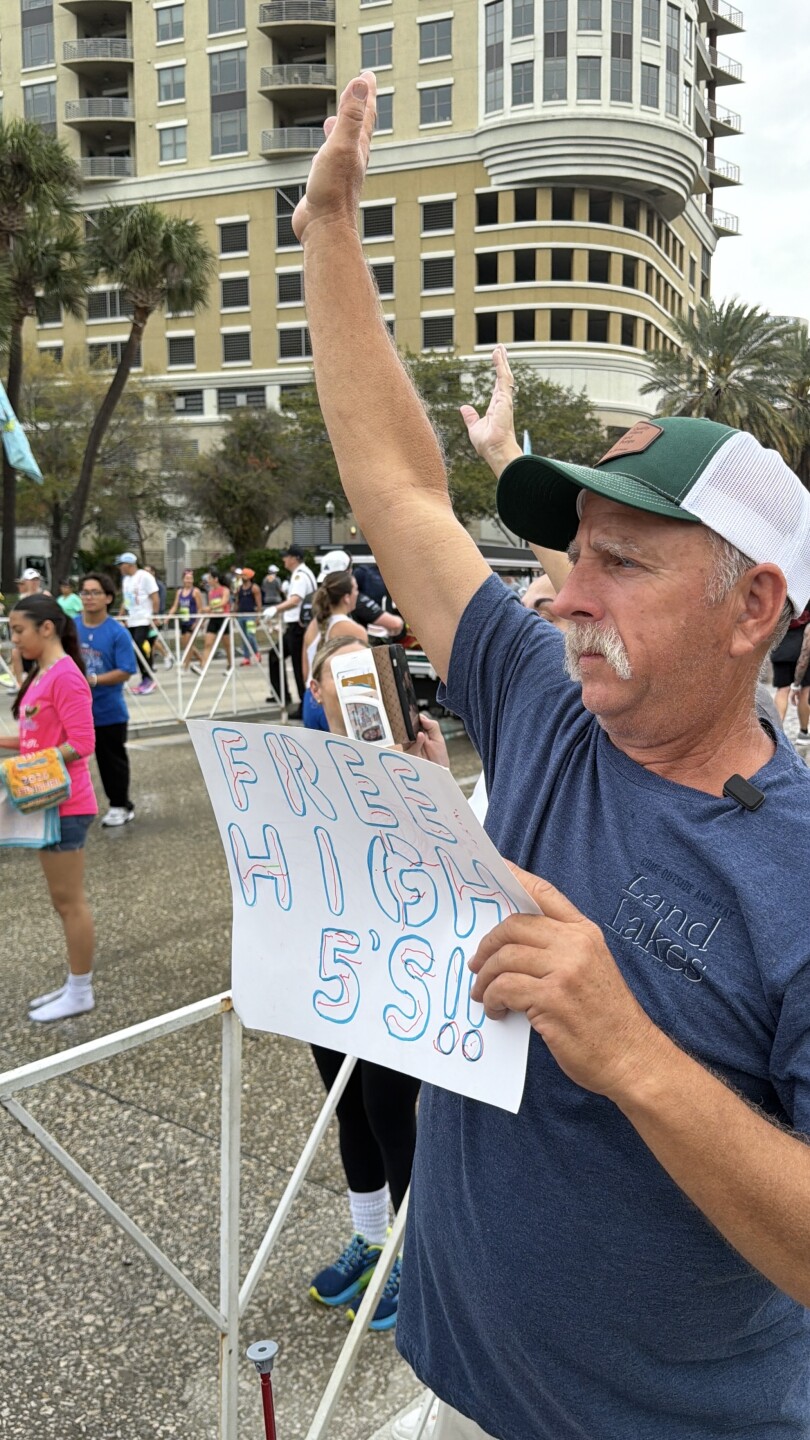 PHOTOS: 2026 Gasparilla Distance Classic day 2