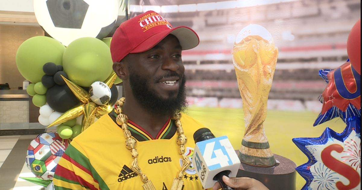 La comunidad ghanesa de KC se reúne para darle la bienvenida al equipo antes del partido de la Copa del Mundo La comunidad ghanesa de KC se reúne para darle la bienvenida al equipo antes del partido de la Copa del Mundo