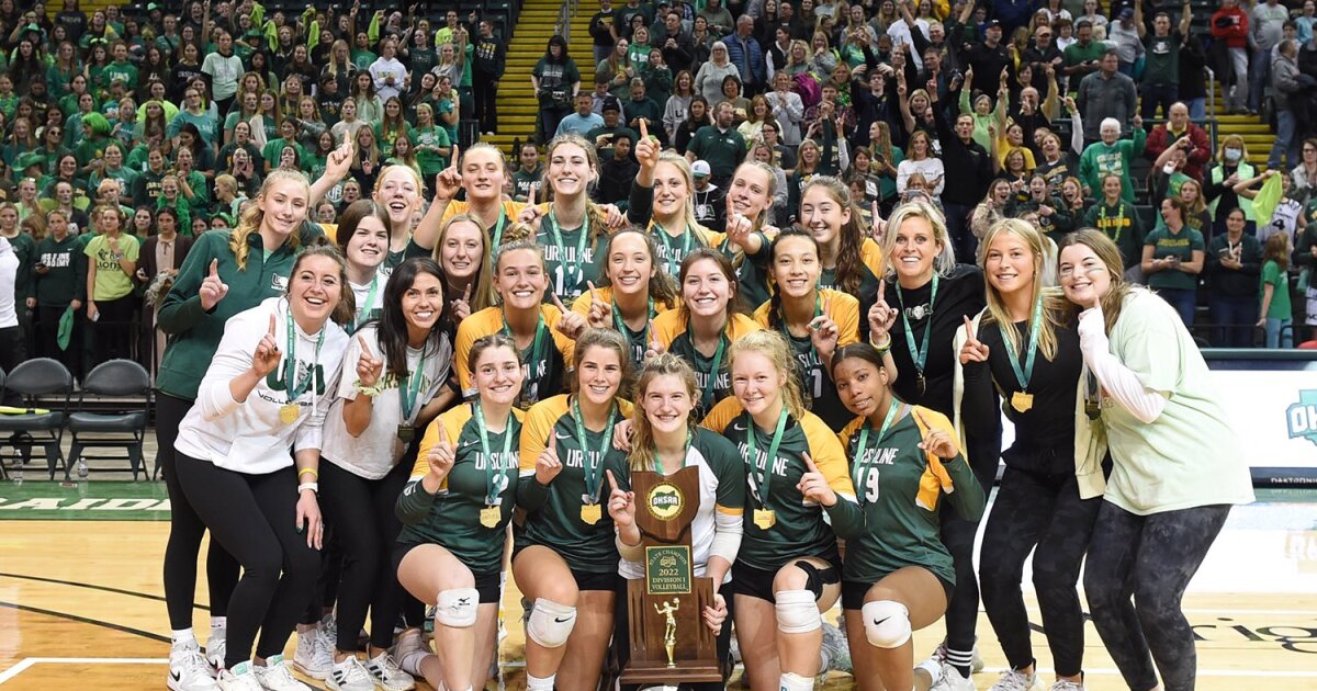 Ursuline Academy captures the Division I girls volleyball state