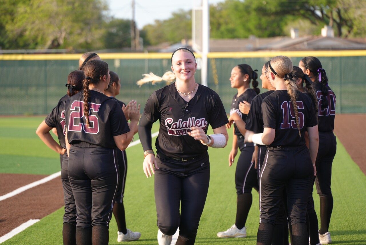Calallen senior pitcher Jordyn Thibodeaux